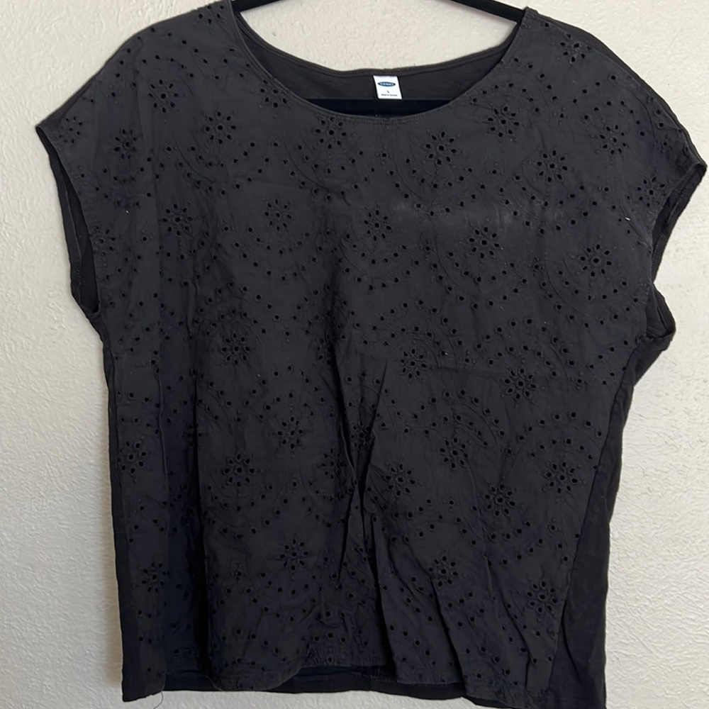 Old Navy box style tee